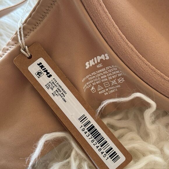 Skims Fits Everybody T-Shirt Bra Clay Size 40C - Picture 10 of 11